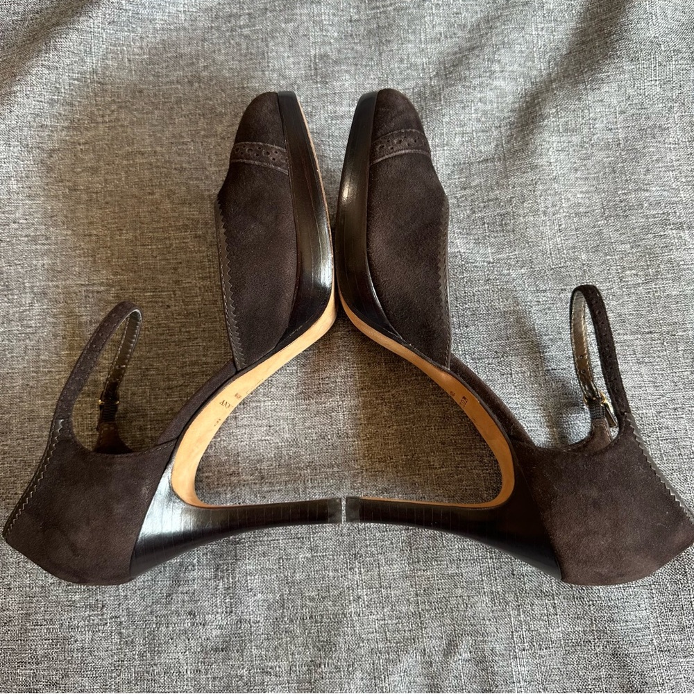 *Final Sale Price*  Ann Taylor brown suede heels platform pump - Picture 14 of 15